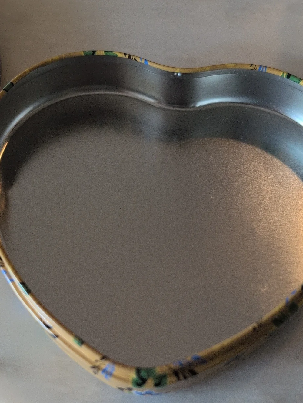 Brighton Heart Shaped Tin - Floral Paisley Design in Mint & Black